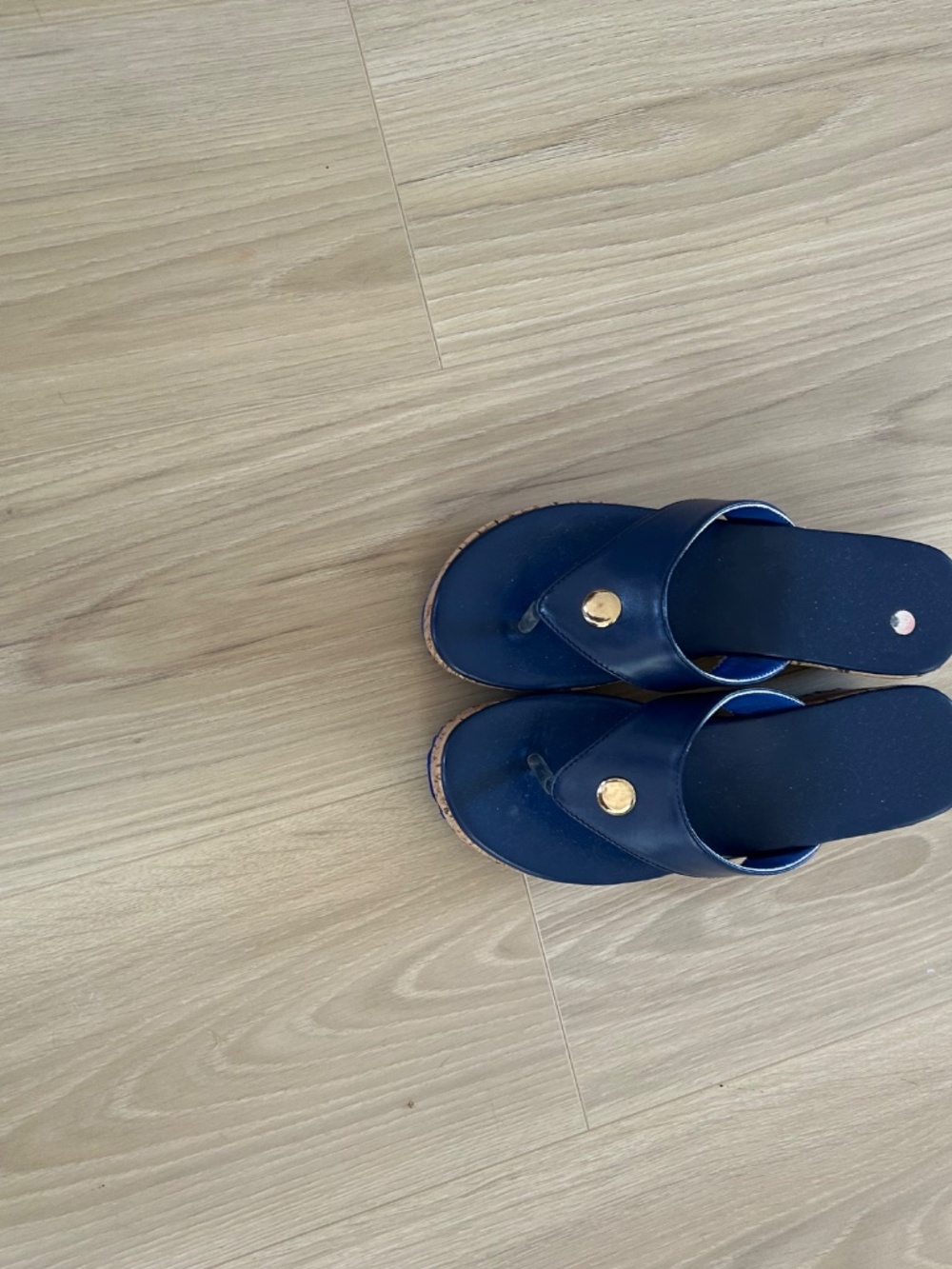 Sandals - Picture 3 of 3